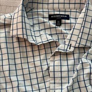 Mizzen+Main White and Navy Grid Shirt